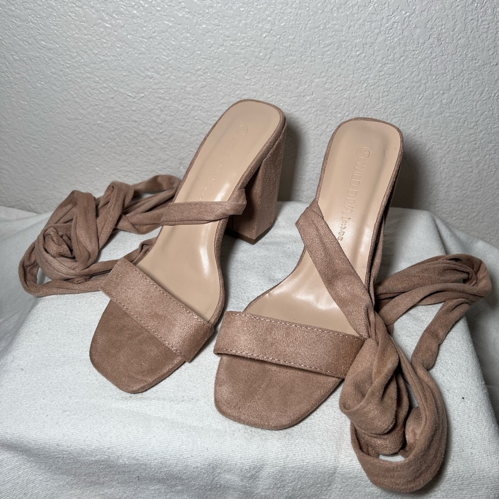 WRAP AROUND ANKLE HEELS